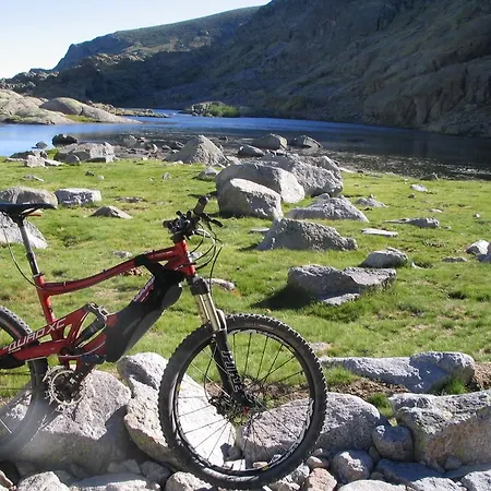 La Pasailla De Gredos 3*